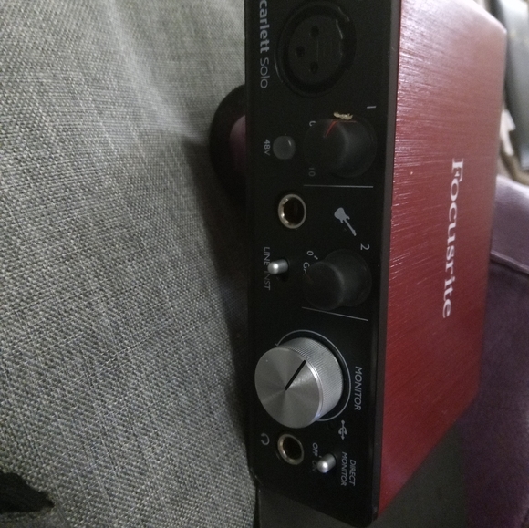 Focusrite - Picture 2 of 4